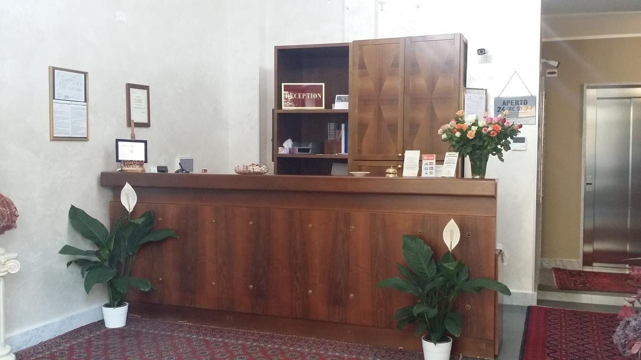 Hotel Giulio Cesare Turin Bagian luar foto