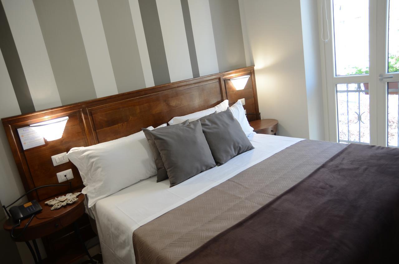 Hotel Giulio Cesare Turin Bagian luar foto