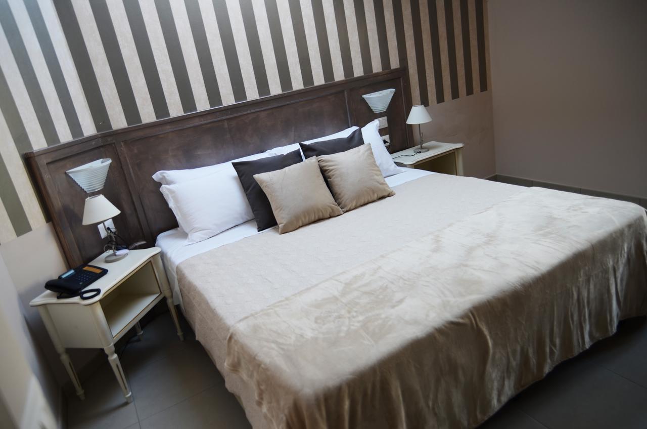 Hotel Giulio Cesare Turin Bagian luar foto