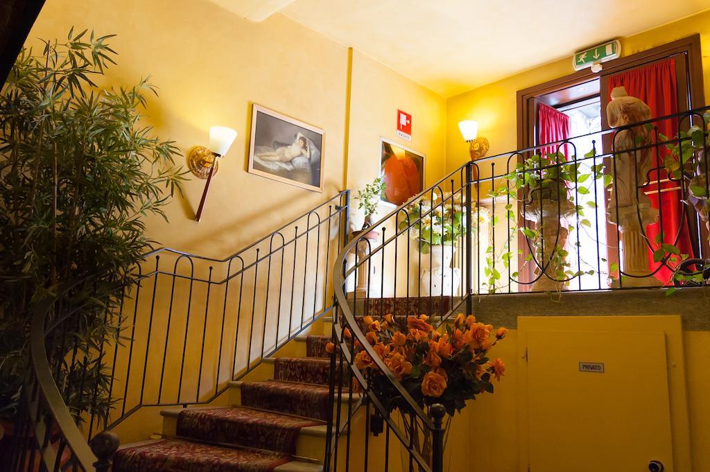 Hotel Giulio Cesare Turin Bagian luar foto